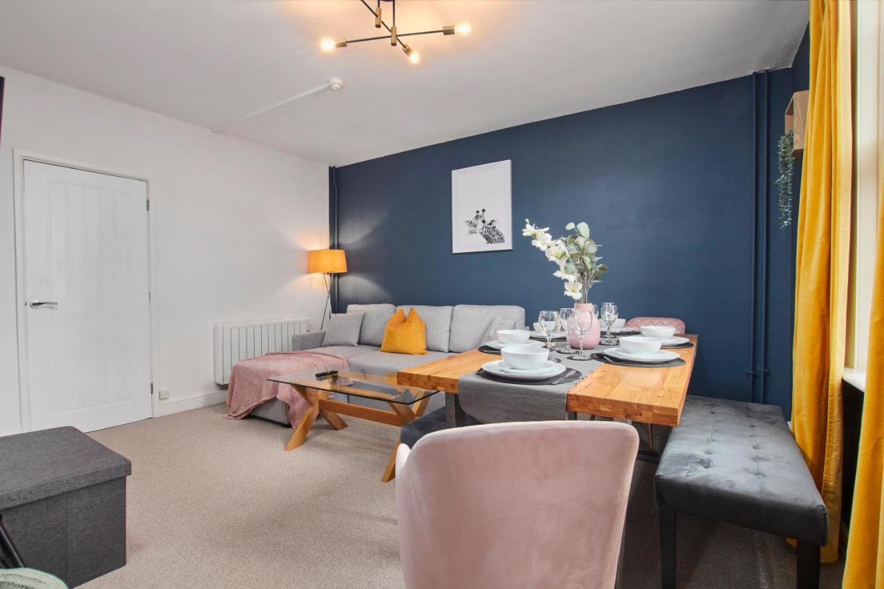 Fantastic Central Stratford Two Bedroom Apartment By Purestay Short Lets & Serviced Accommodation With Parking Zewnętrze zdjęcie