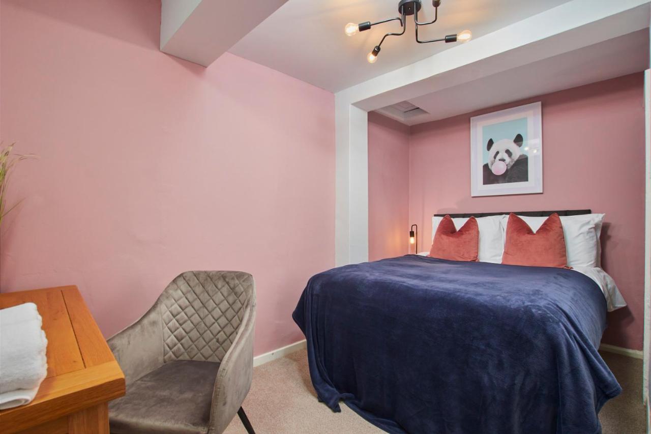 Fantastic Central Stratford Two Bedroom Apartment By Purestay Short Lets & Serviced Accommodation With Parking Zewnętrze zdjęcie